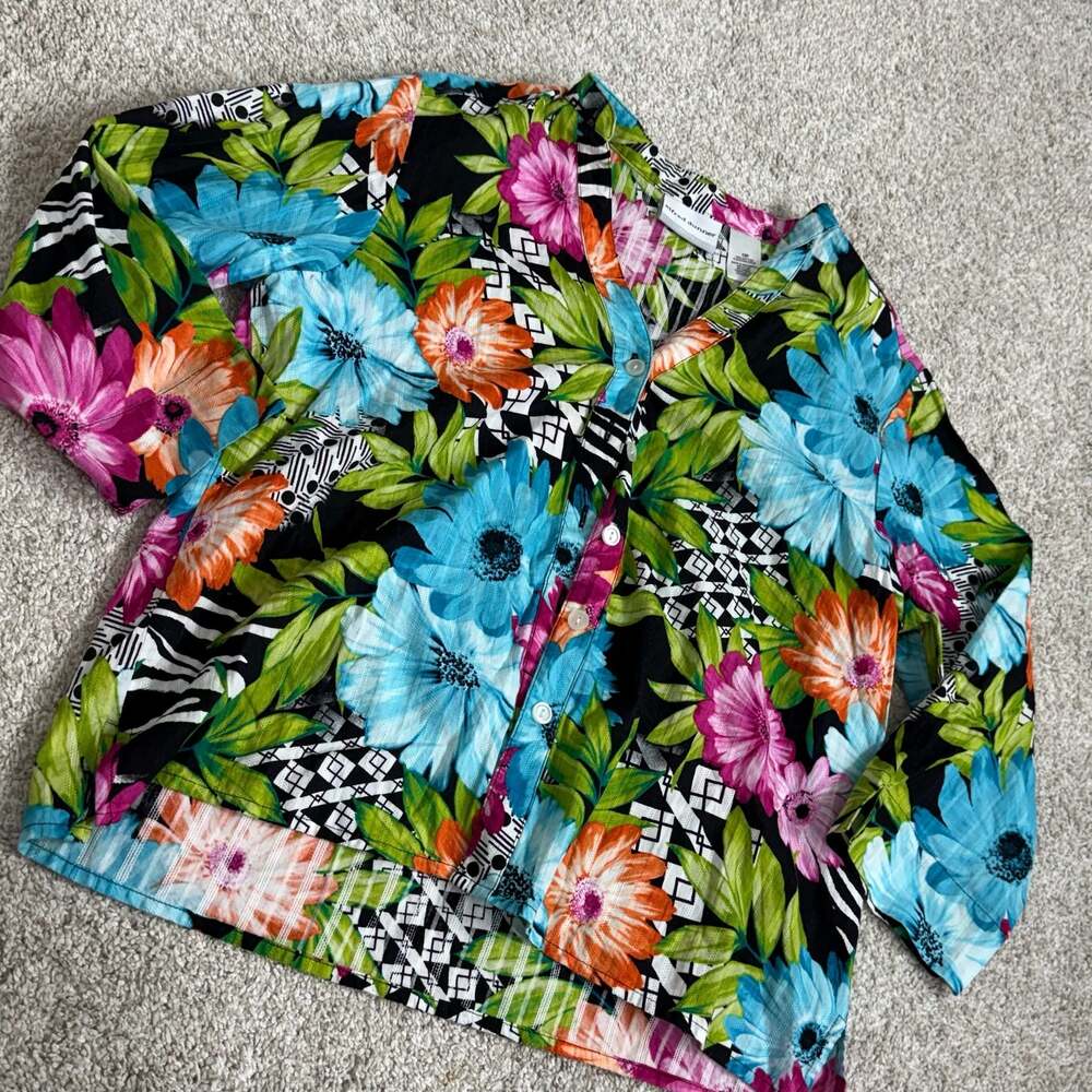 Alfred Dunner Petite Floral and Geometric Print 3/4 Sleeve Button-Up Blouse
